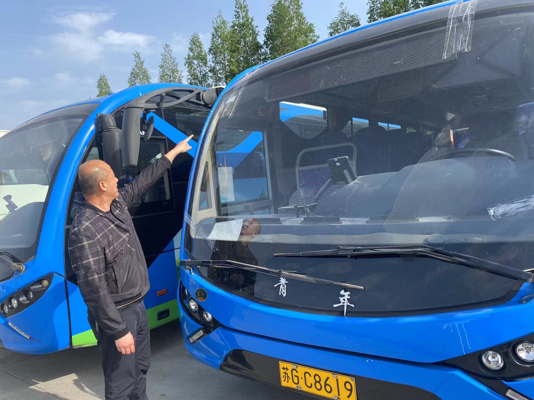 經(jīng)營(yíng)發(fā)展事業(yè)部開(kāi)展園博園專線車(chē)輛綜合大檢查