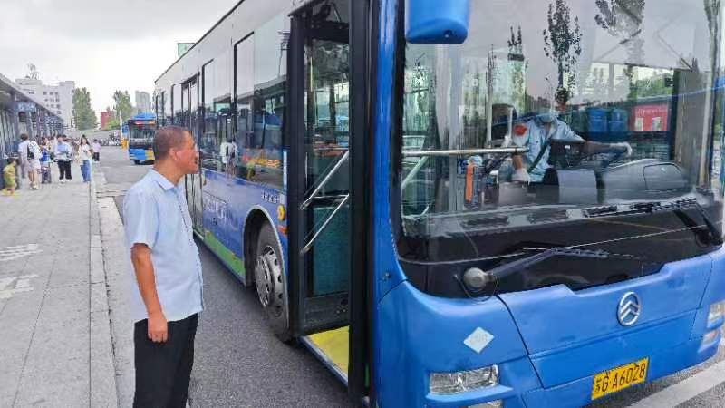 公交集團公交事業(yè)一部開展上線安全檢查加強安全行車管理