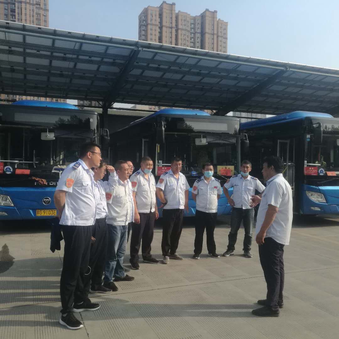 公交集團(tuán)公交事業(yè)一部圓滿完成高、中考愛心送考工作任務(wù)