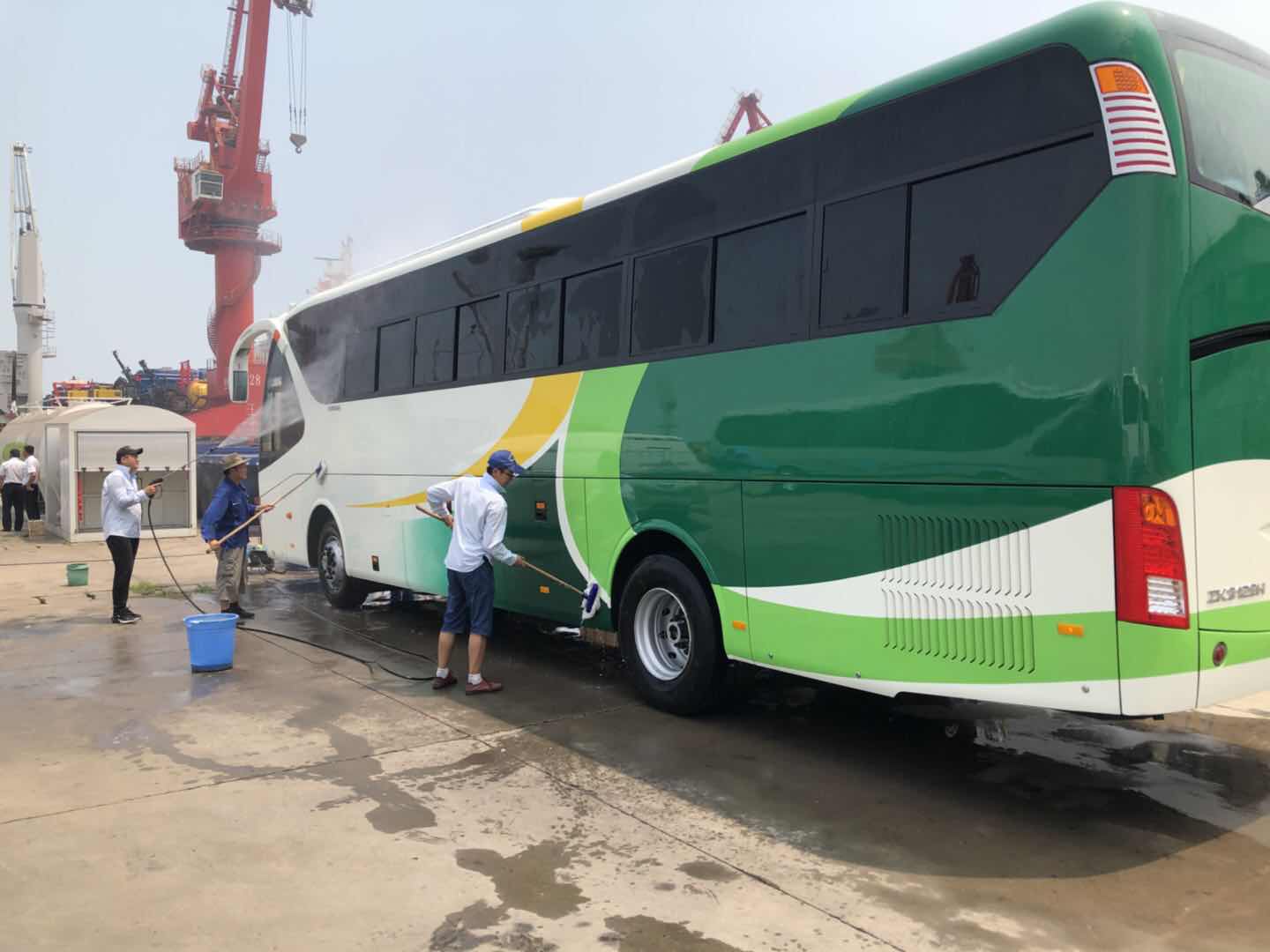 致敬高溫下的公交人（三）：烈日灼身，平安在心