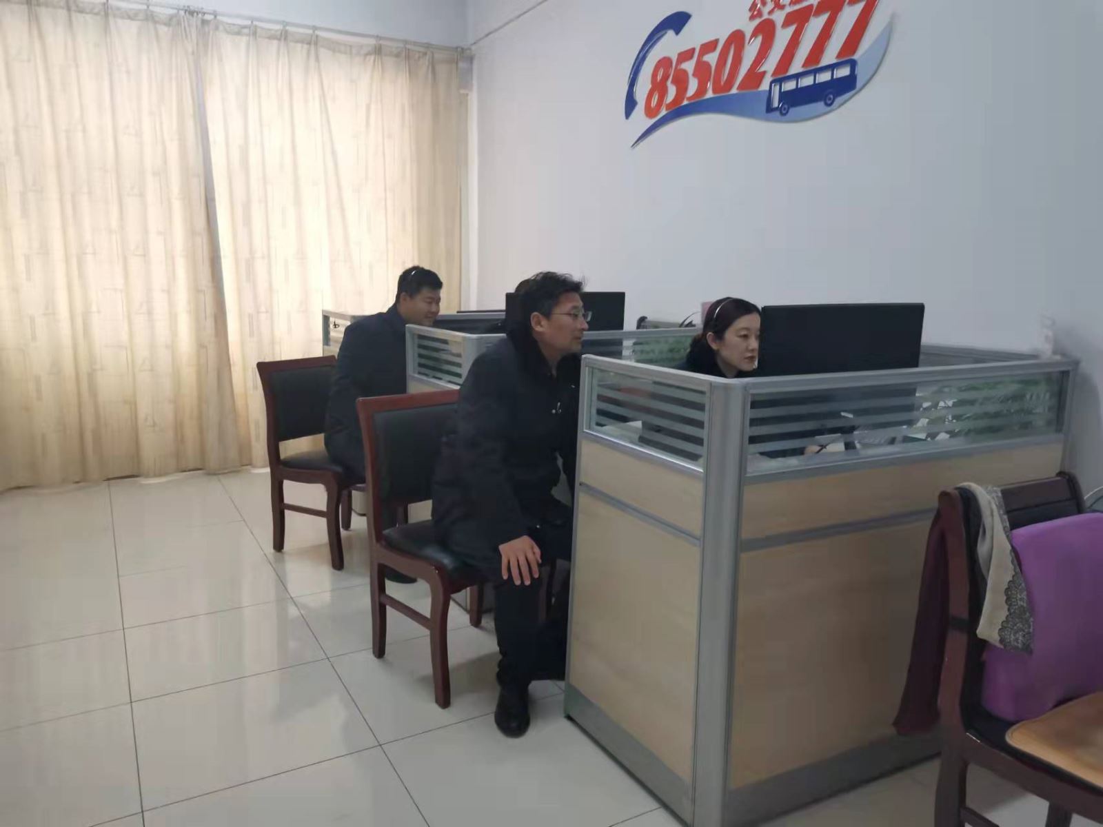 公交集團(tuán)“傾聽民意、為民解難”暨“我當(dāng)一天話務(wù)員”活動圓滿結(jié)束