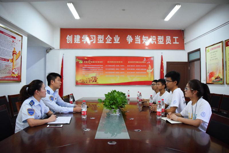 連云港市公交集團(tuán)積極配合中國地質(zhì)大學(xué)社會實(shí)踐團(tuán)完成社會實(shí)踐任務(wù)