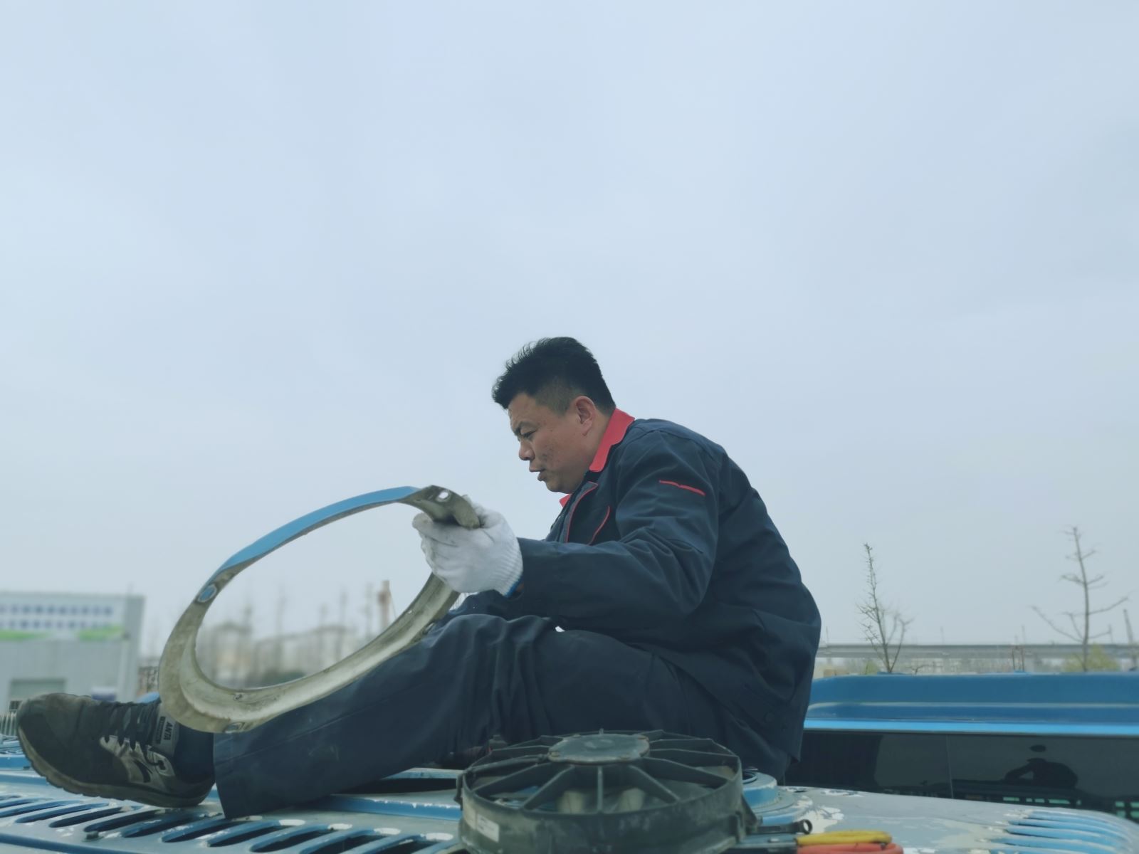 快速公交事業(yè)部開展車輛空調系統(tǒng)專項排查工作