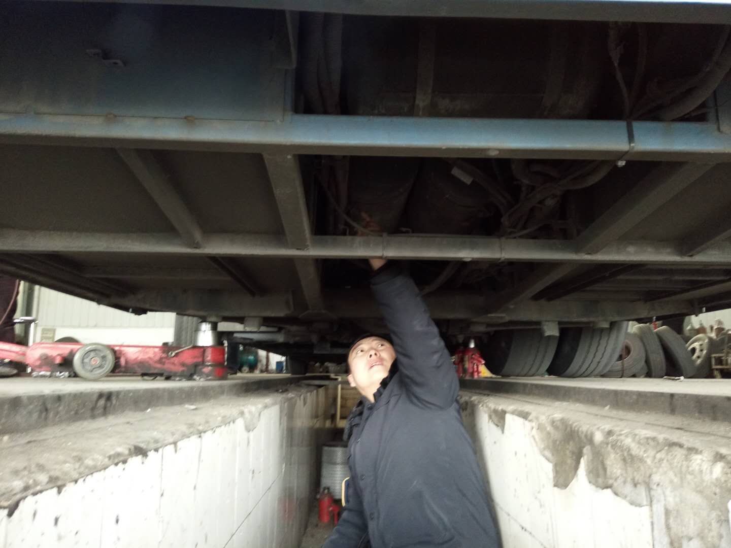 強(qiáng)化機(jī)務(wù)管理，筑牢行車安全防護(hù)網(wǎng)