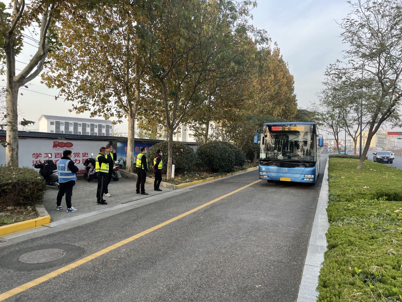 公交集團(tuán)公交事業(yè)一部加強(qiáng)上路上線檢查 全面落實(shí)“突擊月”安全生產(chǎn)工作