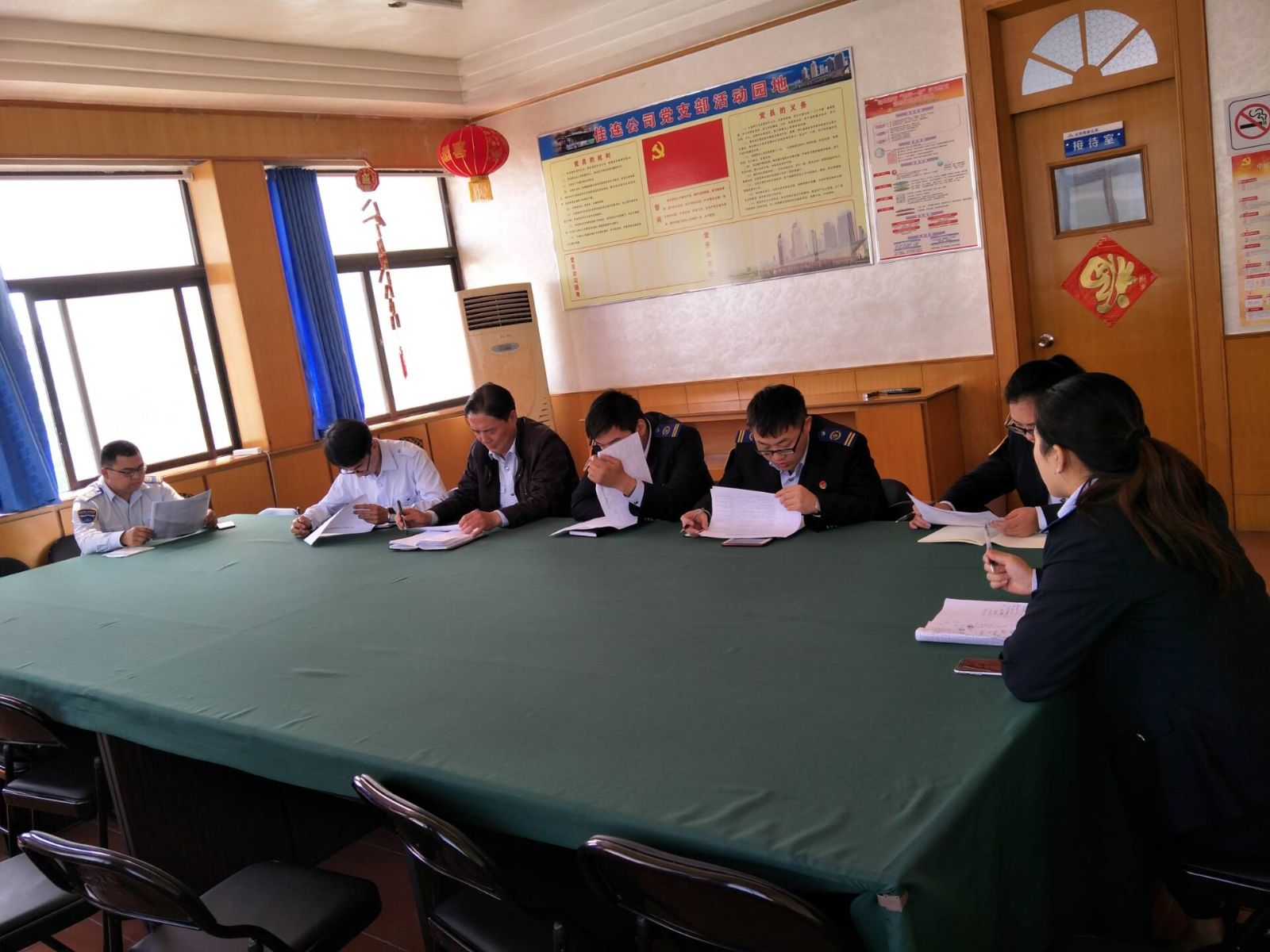 公交集團佳連公司堅持黨建引領(lǐng) 助推文明線創(chuàng)建