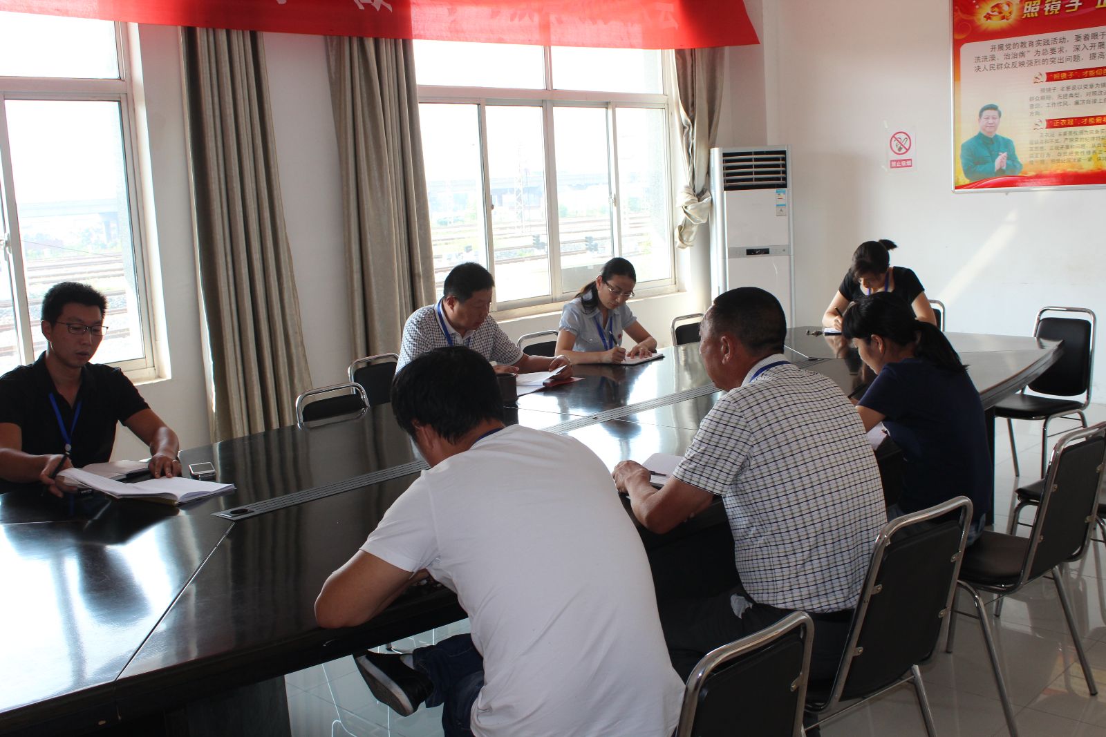 公交東部公司召開創(chuàng)衛(wèi)工作責(zé)任到人專題會議