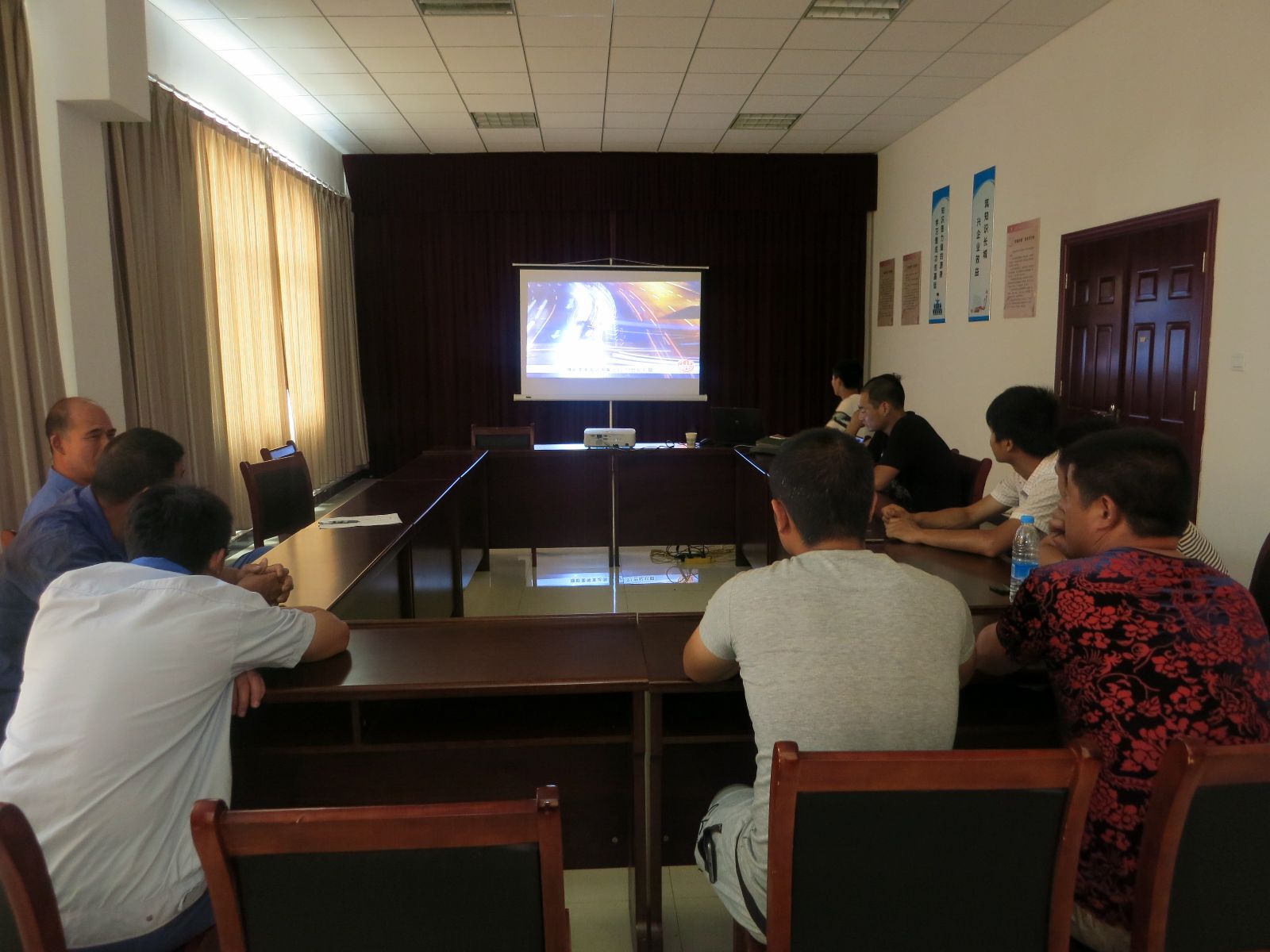 公交大浦廠、維修公司共同開(kāi)展專(zhuān)題培訓(xùn)活動(dòng)