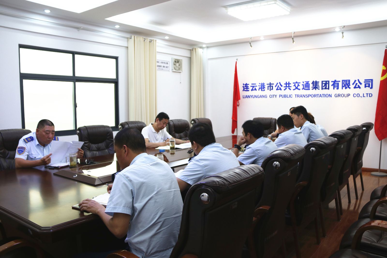 公交集團(tuán)召開B1K線終點(diǎn)站恢復(fù)至新火車站發(fā)車前期準(zhǔn)備工作推進(jìn)會(huì)