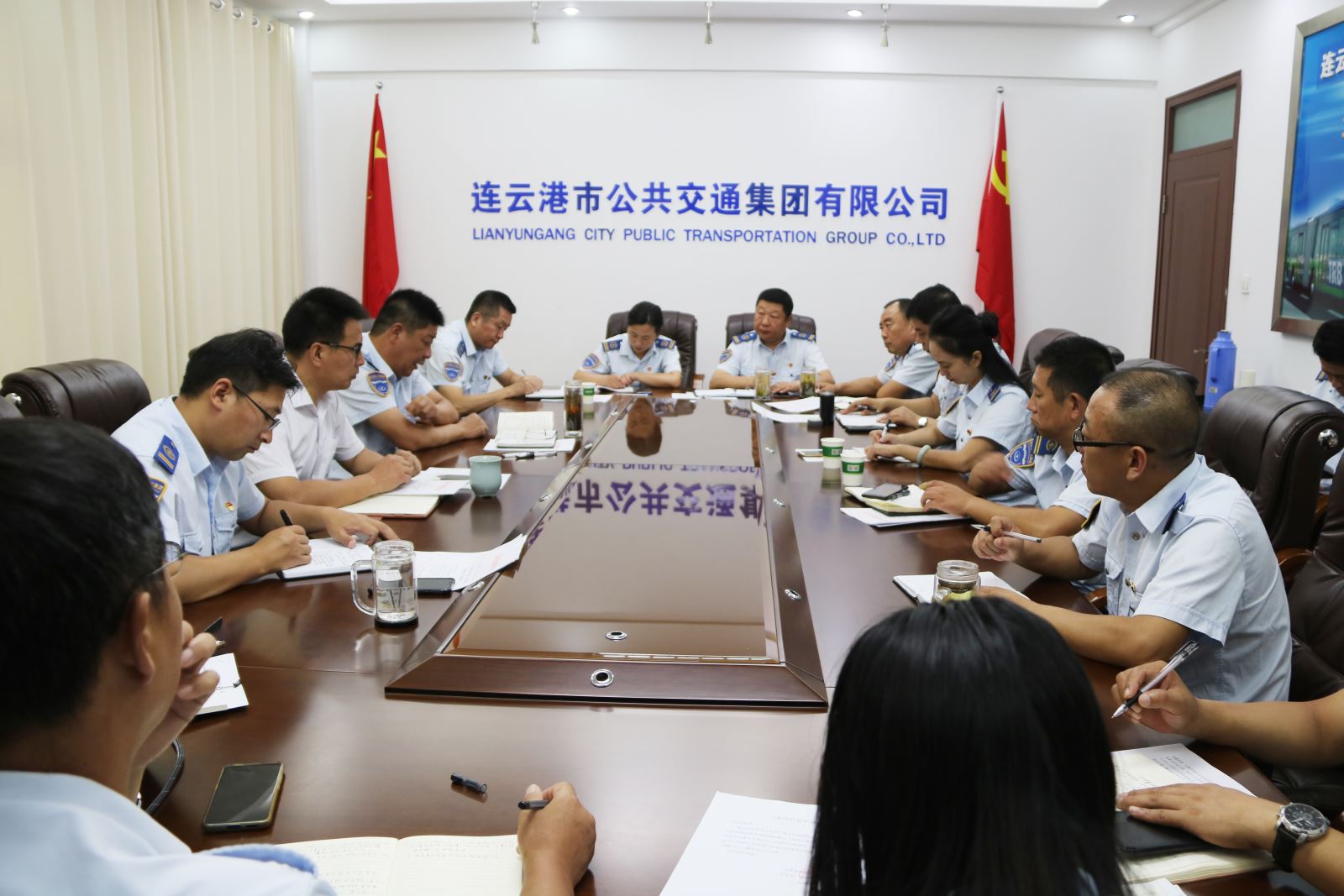 公交集團(tuán)部署中秋安全運(yùn)輸保障工作